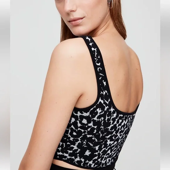 Babaton Sculpt Knit Tank Leopard Print NWOT - Picture 6 of 6